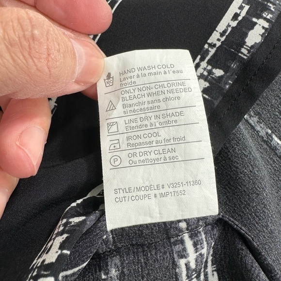 Vince shadow stripe silk oversized blouse top size S - Picture 10 of 10